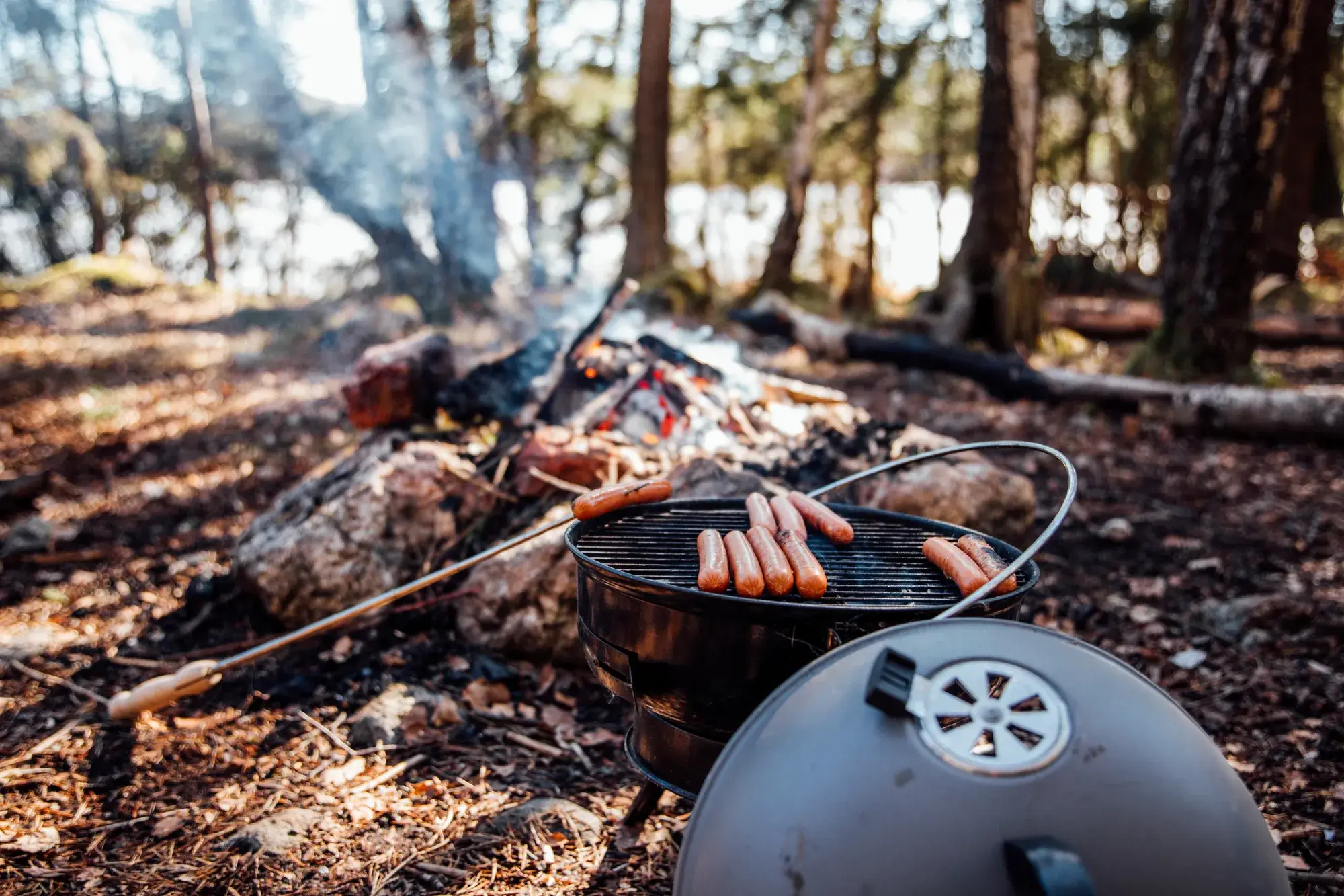 BBQ vakantie tips: genieten van de grill bij de tent